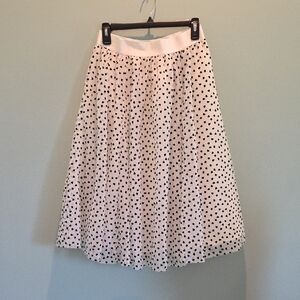 A New Day White With Black Hearts Midi Skirt Size S W/ Tulle & Fully Lined